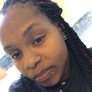 Meet your Posher, Lynette